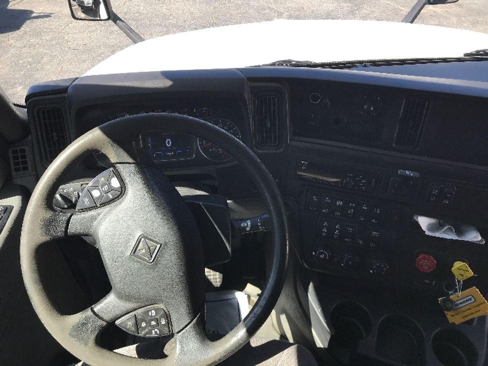 Sleeper Tractor-Heavy Duty Tractors-International-2020-LT625-Charlotte-NC-620,611\n\t\tmiles-$ 37,500 - Image 11