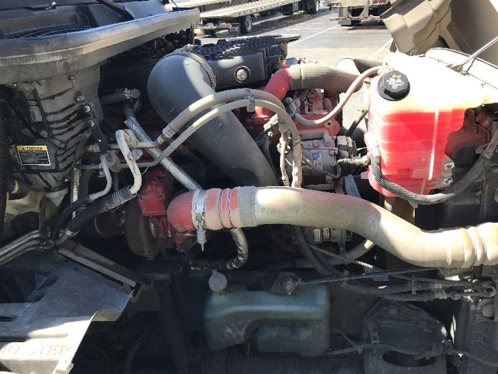 Sleeper Tractor-Heavy Duty Tractors-International-2020-LT625-Charlotte-NC-620,611\n\t\tmiles-$ 37,500 - Image 20