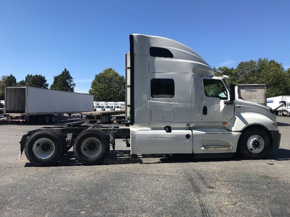 Sleeper Tractor-Heavy Duty Tractors-International-2020-LT625-Charlotte-NC-620,611\n\t\tmiles-$ 37,500 - Image 8