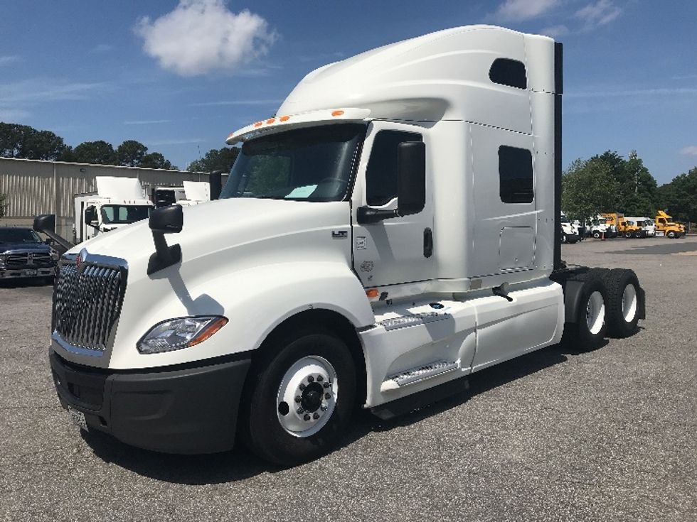 Sleeper Tractor-Heavy Duty Tractors-International-2020-LT625-Chesapeake-VA-679,707\n\t\tmiles-$ 37,750 - Image 3