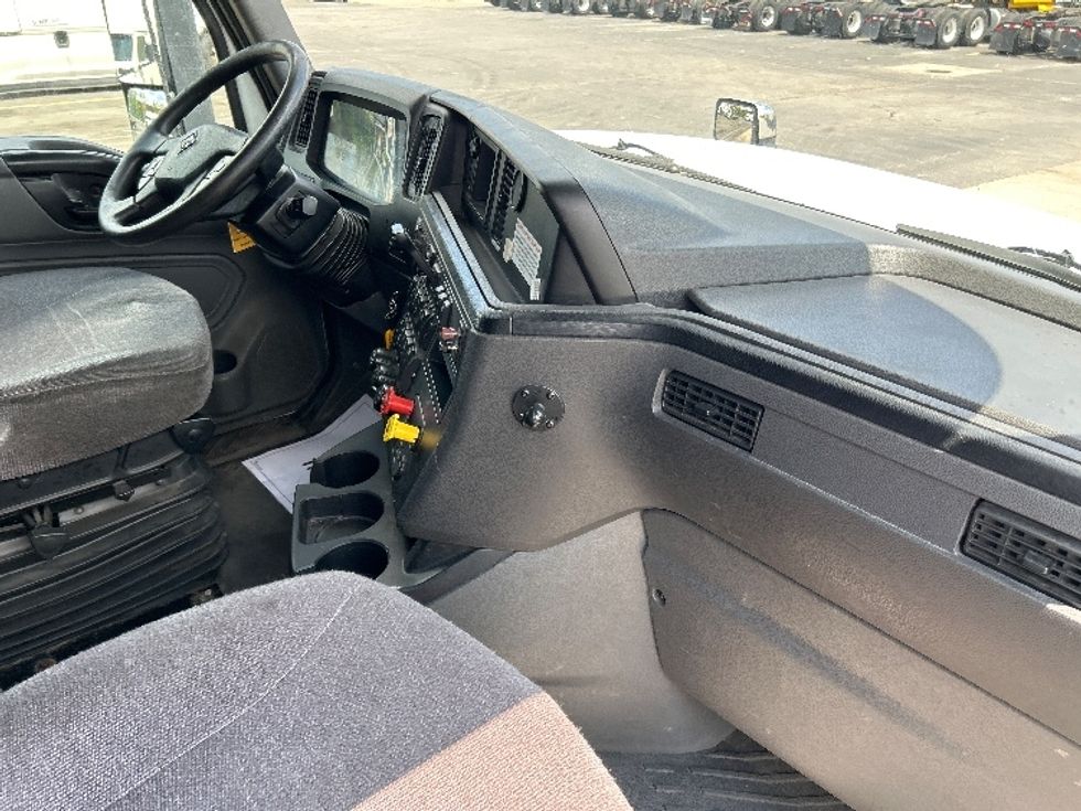 Sleeper Tractor-Heavy Duty Tractors-International-2020-LT625-Chicago (Melrose Park)-IL-497,150\n\t\tmiles-$ 41,500 - Image 15