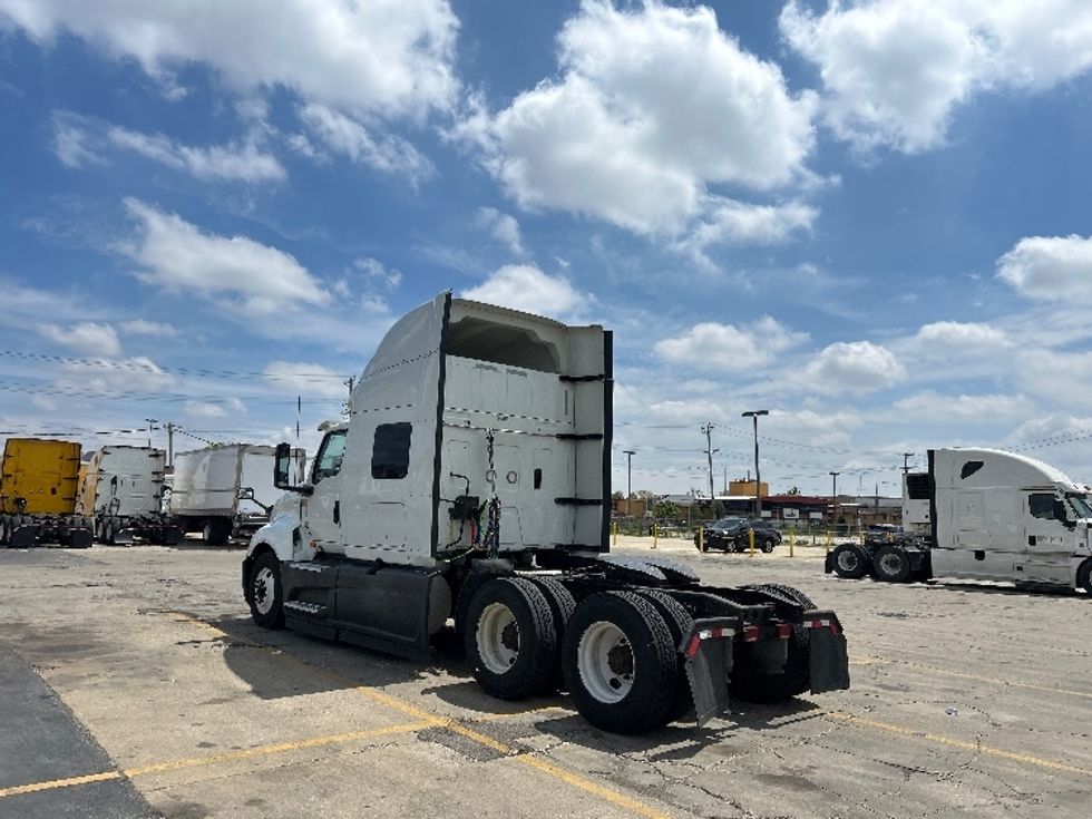 Sleeper Tractor-Heavy Duty Tractors-International-2020-LT625-Chicago (Melrose Park)-IL-497,150\n\t\tmiles-$ 41,500 - Image 5