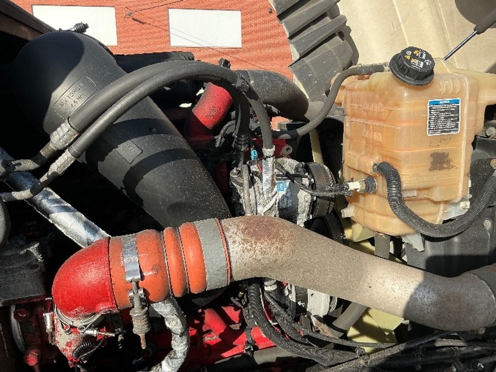 Sleeper Tractor-Heavy Duty Tractors-International-2020-LT625-Chicopee-MA-407,985\n\t\tmiles-$ 45,000 - Image 20