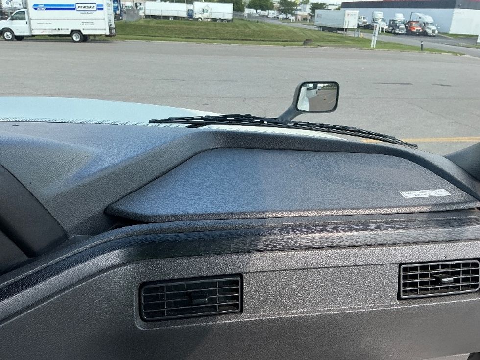 Sleeper Tractor-Heavy Duty Tractors-International-2020-LT625-Cincinnati-OH-398,729\n\t\tmiles-$ 50,000 - Image 13