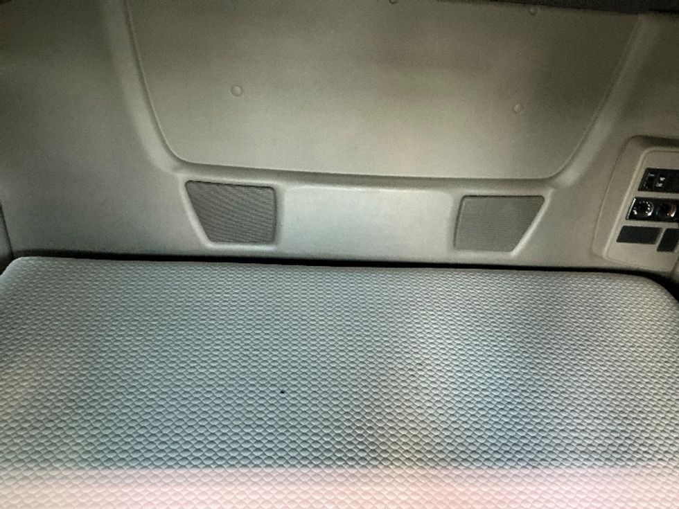 Sleeper Tractor-Heavy Duty Tractors-International-2020-LT625-Cincinnati-OH-398,729\n\t\tmiles-$ 50,000 - Image 16