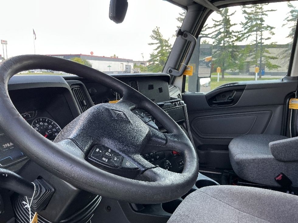 Sleeper Tractor-Heavy Duty Tractors-International-2020-LT625-Cincinnati-OH-398,729\n\t\tmiles-$ 50,000 - Image 9