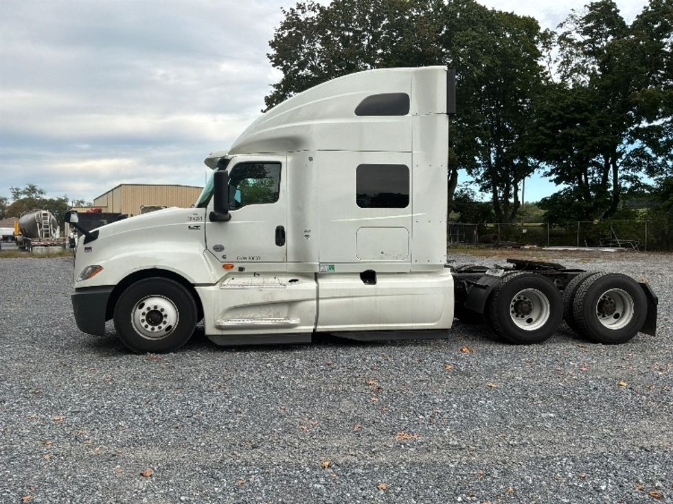 Sleeper Tractor-Heavy Duty Tractors-International-2020-LT625-Cleona-PA-594,732\n\t\tmiles-$ 46,000 - Image 4