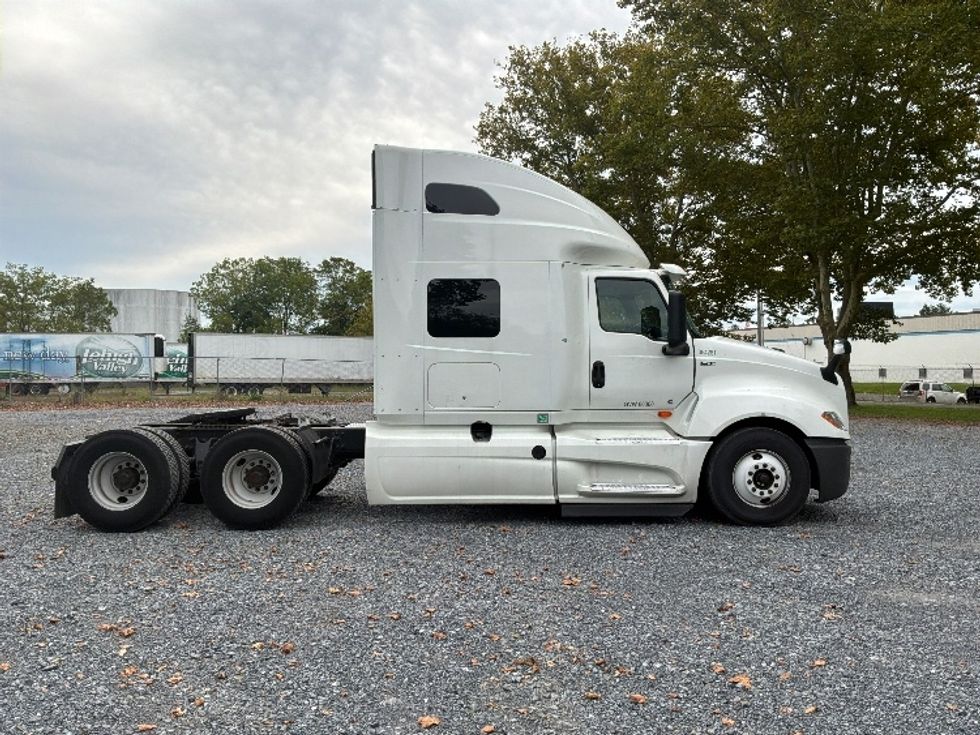 Sleeper Tractor-Heavy Duty Tractors-International-2020-LT625-Cleona-PA-594,732\n\t\tmiles-$ 46,000 - Image 8