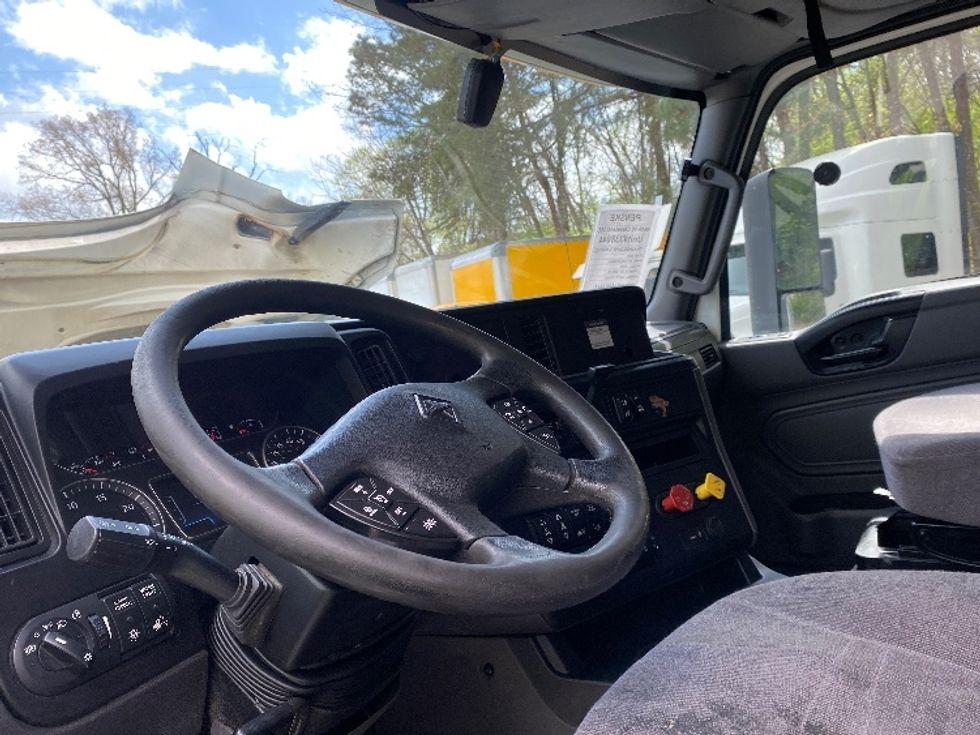 Sleeper Tractor-Heavy Duty Tractors-International-2020-LT625-Cleveland-TN-695,630\n\t\tmiles-$ 29,750 - Image 10