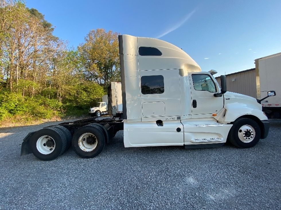 Sleeper Tractor-Heavy Duty Tractors-International-2020-LT625-Cleveland-TN-695,630\n\t\tmiles-$ 29,750 - Image 8