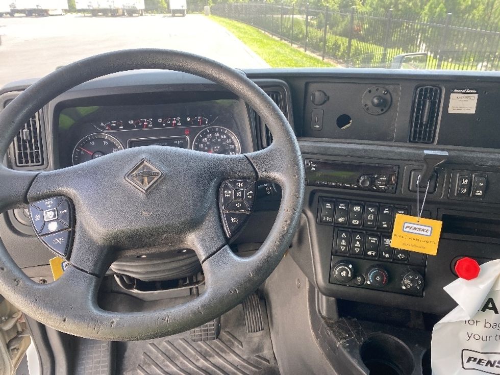 Sleeper Tractor-Heavy Duty Tractors-International-2020-LT625-Concord-NC-503,655\n\t\tmiles-$ 52,250 - Image 11