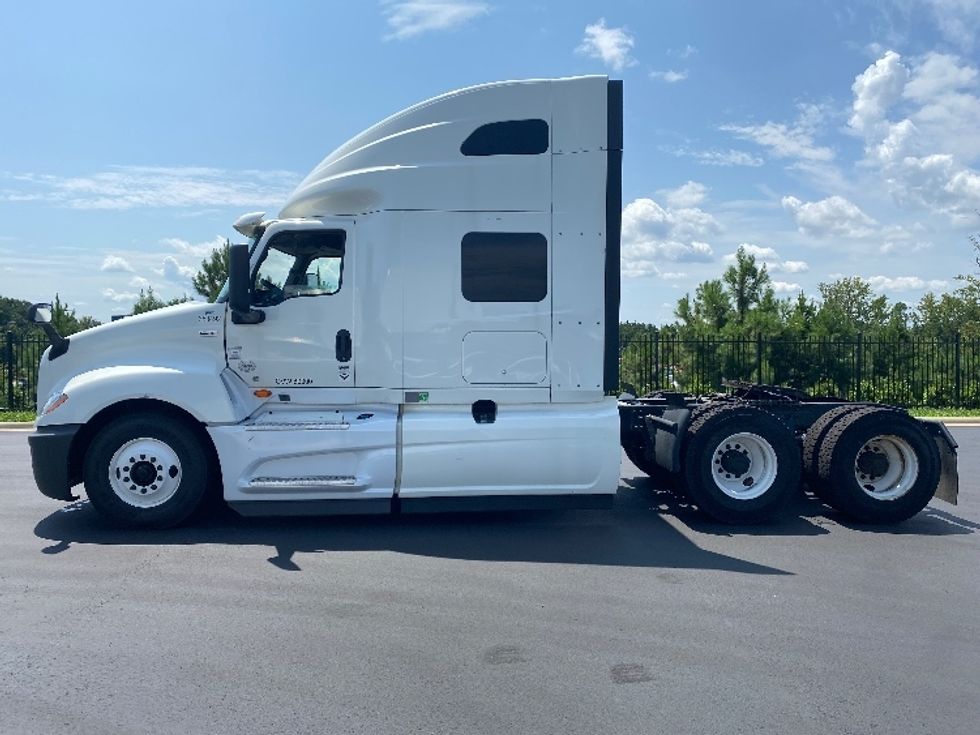 Sleeper Tractor-Heavy Duty Tractors-International-2020-LT625-Concord-NC-503,655\n\t\tmiles-$ 52,250 - Image 4
