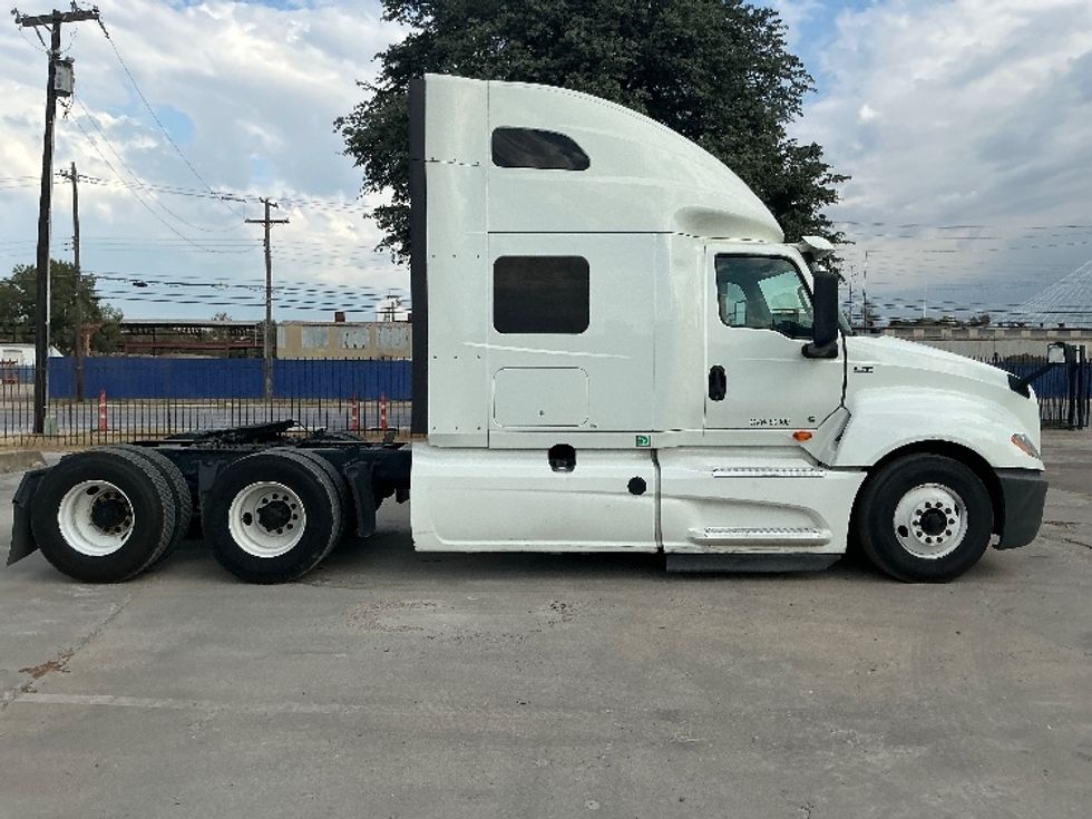 Sleeper Tractor-Heavy Duty Tractors-International-2020-LT625-Dallas-TX-456,768\n\t\tmiles-$ 54,500 - Image 8