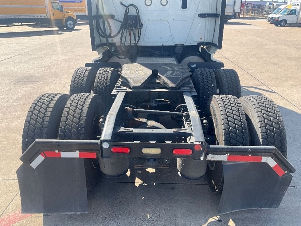 Sleeper Tractor-Heavy Duty Tractors-International-2020-LT625-Dallas-TX-461,428\n\t\tmiles-$ 54,250 - Image 6