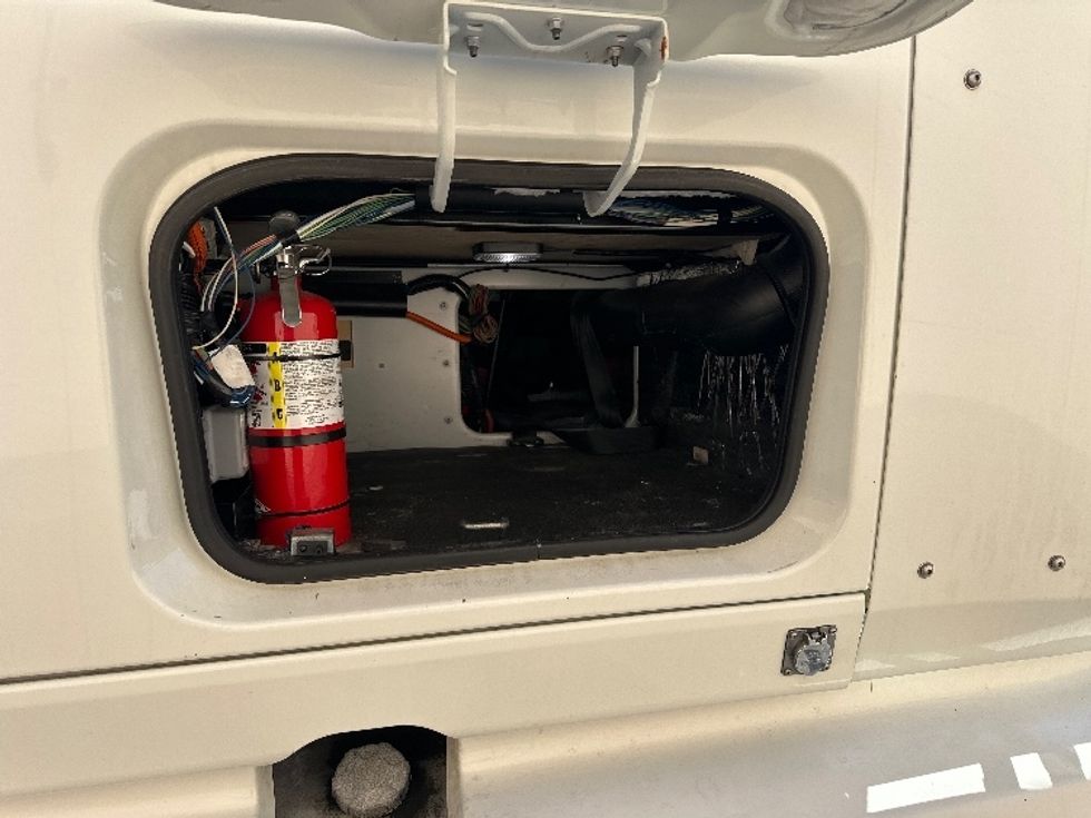 Sleeper Tractor-Heavy Duty Tractors-International-2020-LT625-Dayton-NJ-456,275\n\t\tmiles-$ 54,500 - Image 23