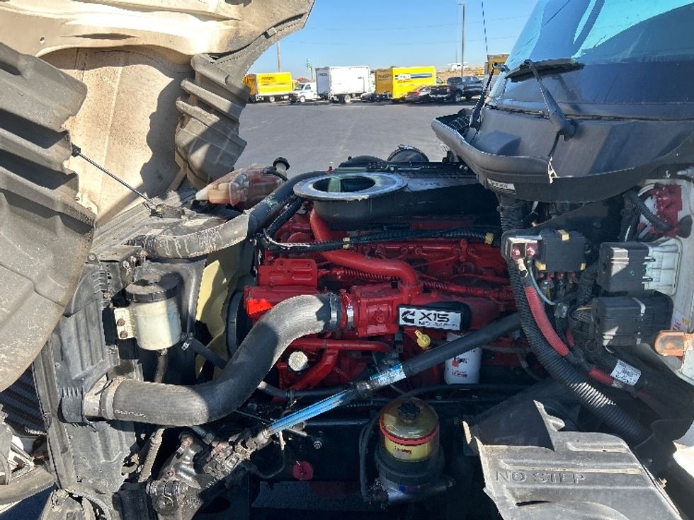 Sleeper Tractor-Heavy Duty Tractors-International-2020-LT625-Denver-CO-577,479\n\t\tmiles-$ 42,250 - Image 21