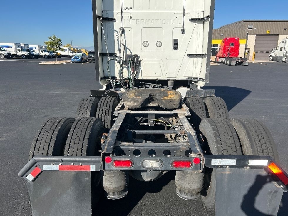 Sleeper Tractor-Heavy Duty Tractors-International-2020-LT625-Denver-CO-577,479\n\t\tmiles-$ 42,250 - Image 6