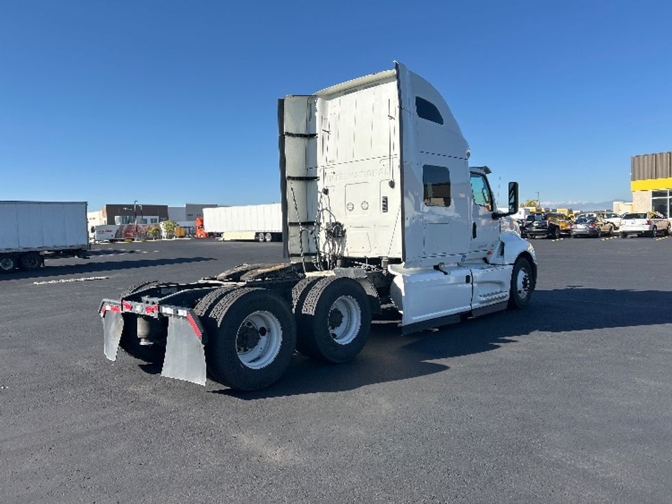 Sleeper Tractor-Heavy Duty Tractors-International-2020-LT625-Denver-CO-577,479\n\t\tmiles-$ 42,250 - Image 7