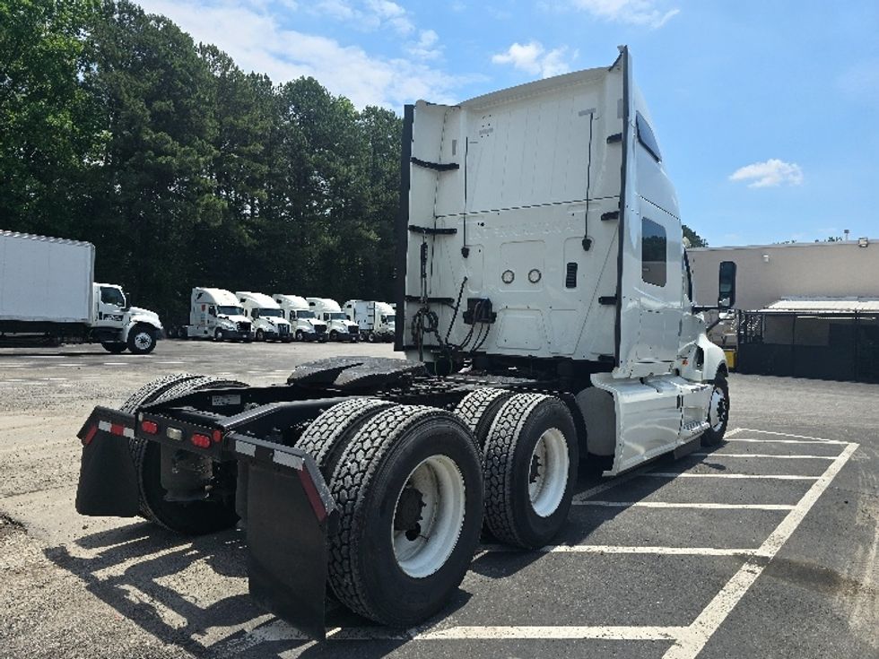 Sleeper Tractor-Heavy Duty Tractors-International-2020-LT625-Duluth-GA-485,536\n\t\tmiles-$ 47,000 - Image 7
