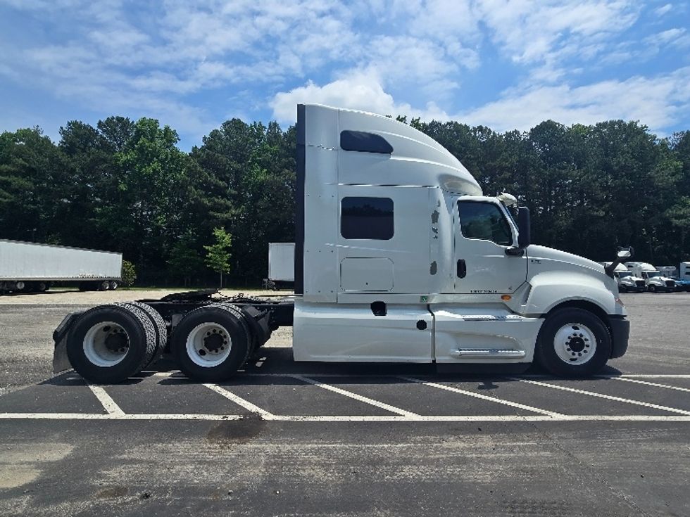 Sleeper Tractor-Heavy Duty Tractors-International-2020-LT625-Duluth-GA-485,536\n\t\tmiles-$ 47,000 - Image 8