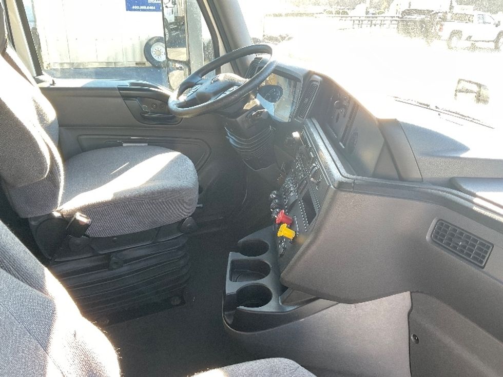 Sleeper Tractor-Heavy Duty Tractors-International-2020-LT625-East Chicago-IN-454,656\n\t\tmiles-$ 52,750 - Image 14