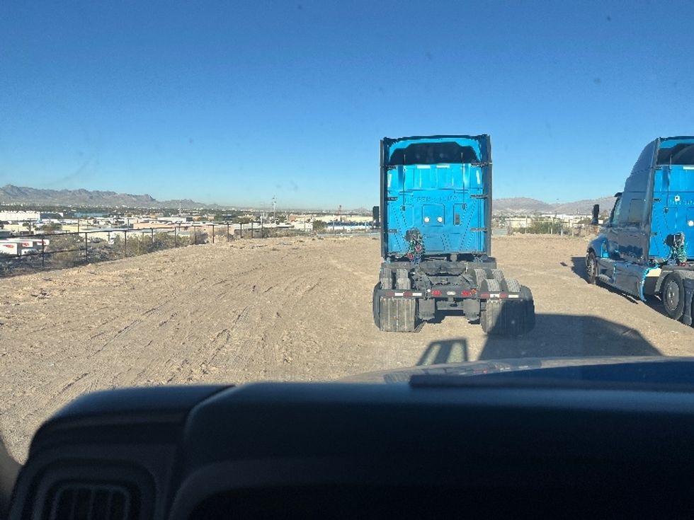 Sleeper Tractor-Heavy Duty Tractors-International-2020-LT625-El Paso-TX-520,474\n\t\tmiles-$ 48,250 - Image 11