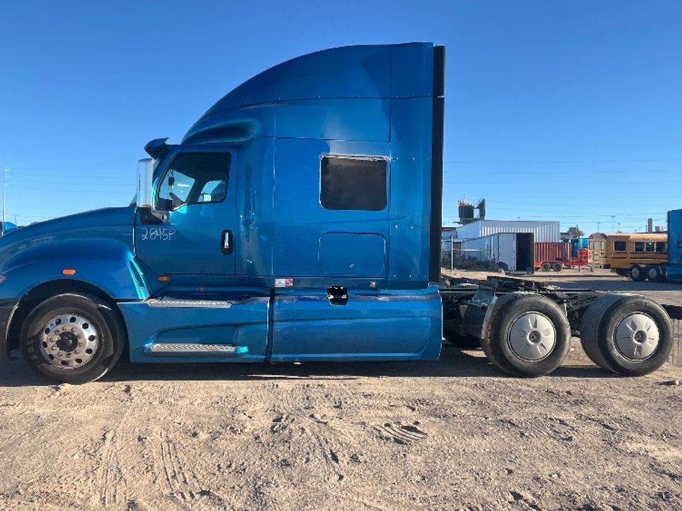 Sleeper Tractor-Heavy Duty Tractors-International-2020-LT625-El Paso-TX-520,474\n\t\tmiles-$ 48,250 - Image 4