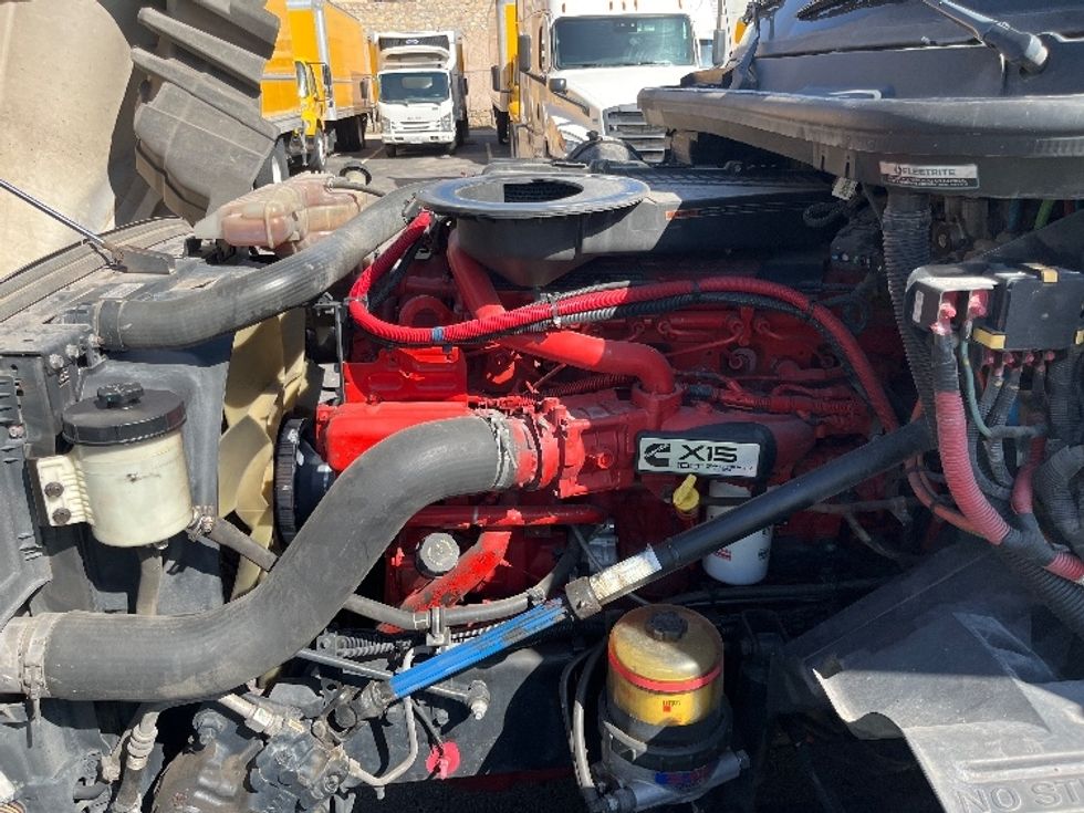 Sleeper Tractor-Heavy Duty Tractors-International-2020-LT625-El Paso-TX-581,261\n\t\tmiles-$ 42,000 - Image 21