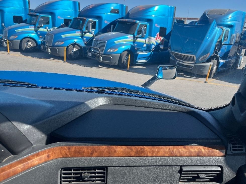 Sleeper Tractor-Heavy Duty Tractors-International-2020-LT625-El Paso-TX-616,515\n\t\tmiles-$ 37,500 - Image 14