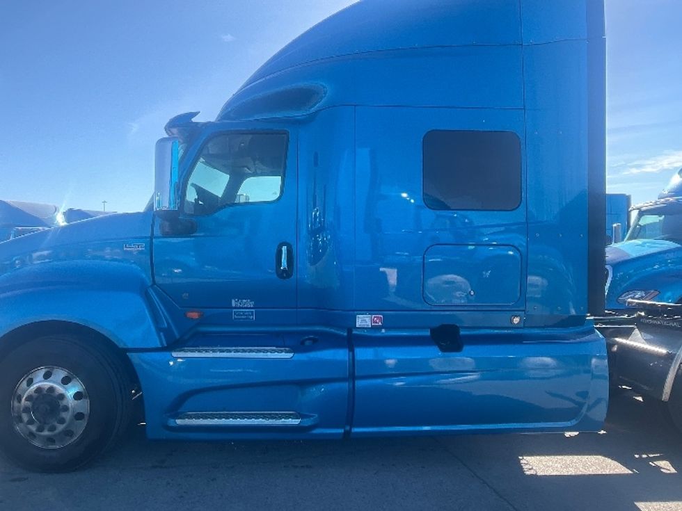 Sleeper Tractor-Heavy Duty Tractors-International-2020-LT625-El Paso-TX-616,515\n\t\tmiles-$ 37,500 - Image 4