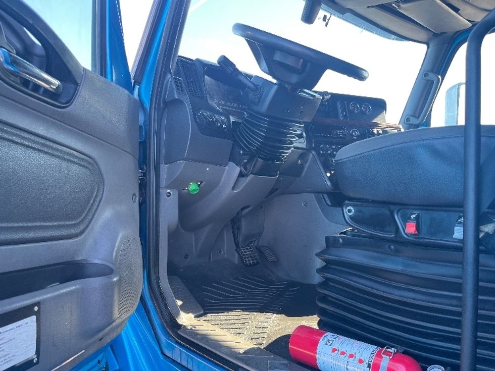 Sleeper Tractor-Heavy Duty Tractors-International-2020-LT625-El Paso-TX-616,515\n\t\tmiles-$ 37,500 - Image 9