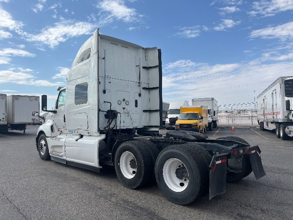 Sleeper Tractor-Heavy Duty Tractors-International-2020-LT625-El Paso-TX-619,328\n\t\tmiles-$ 48,250 - Image 5