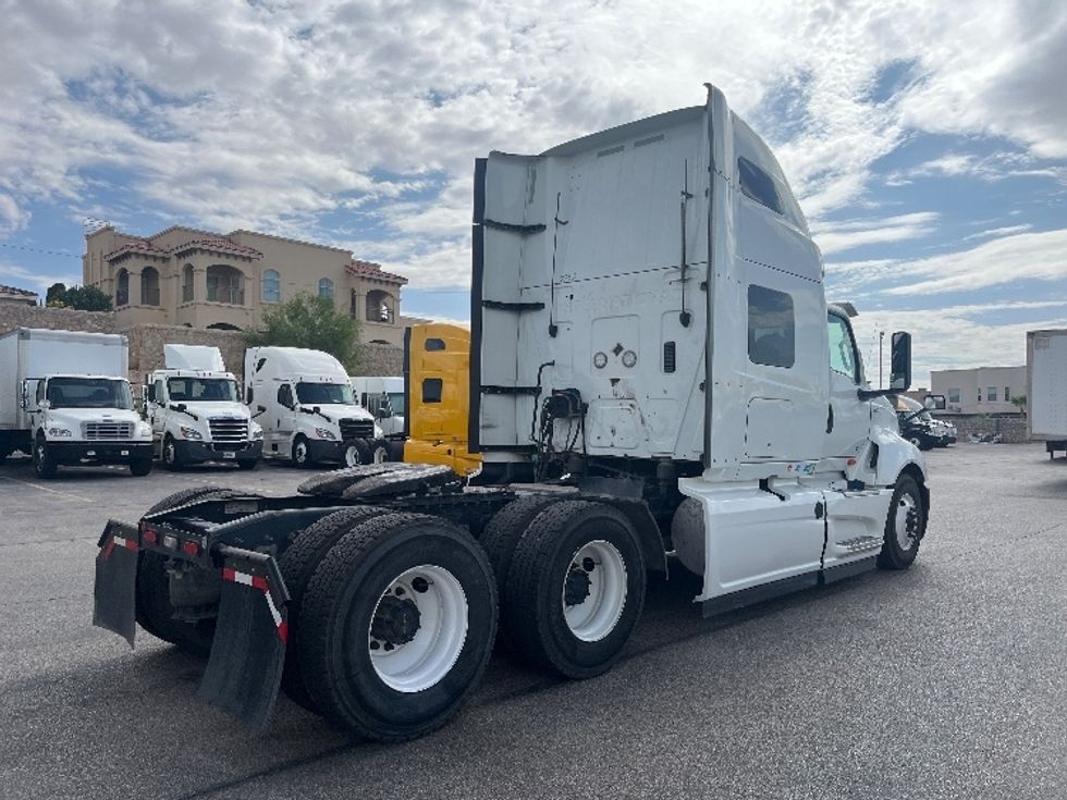Sleeper Tractor-Heavy Duty Tractors-International-2020-LT625-El Paso-TX-619,328\n\t\tmiles-$ 48,250 - Image 7