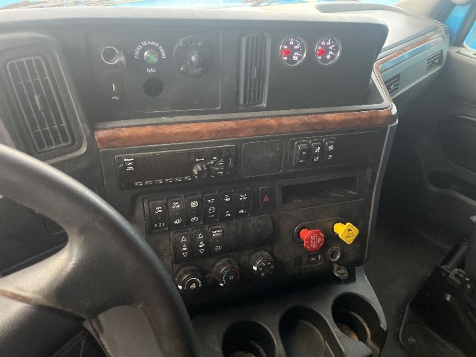 Sleeper Tractor-Heavy Duty Tractors-International-2020-LT625-El Paso-TX-633,465\n\t\tmiles-$ 36,250 - Image 10