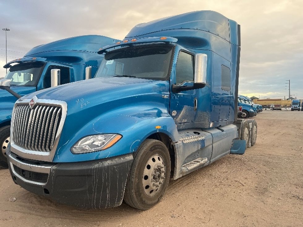 Sleeper Tractor-Heavy Duty Tractors-International-2020-LT625-El Paso-TX-633,465\n\t\tmiles-$ 36,250 - Image 3