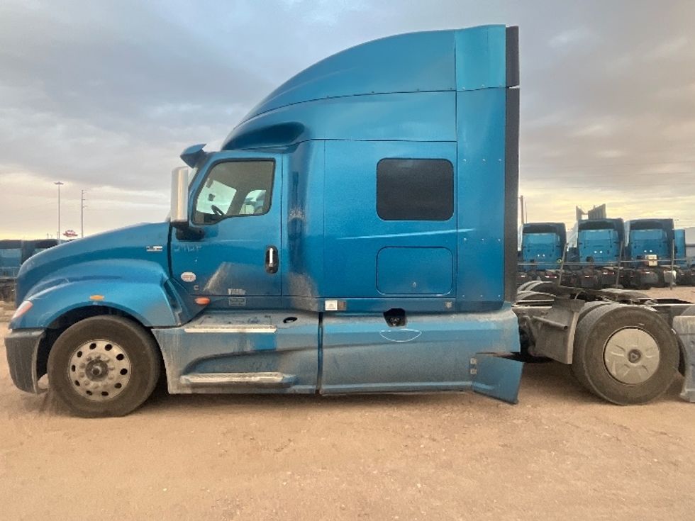 Sleeper Tractor-Heavy Duty Tractors-International-2020-LT625-El Paso-TX-633,465\n\t\tmiles-$ 36,250 - Image 4