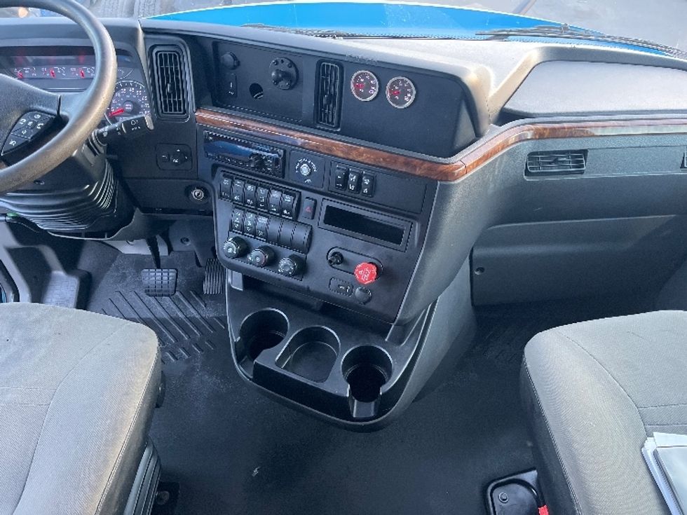 Sleeper Tractor-Heavy Duty Tractors-International-2020-LT625-El Paso-TX-680,601\n\t\tmiles-$ 33,000 - Image 12