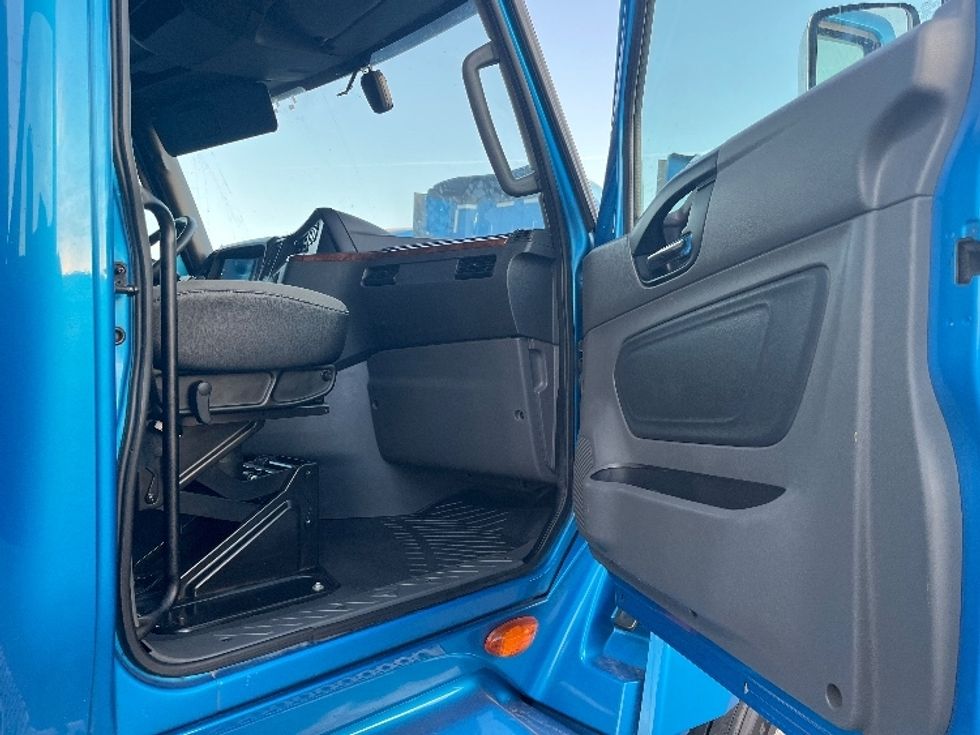 Sleeper Tractor-Heavy Duty Tractors-International-2020-LT625-El Paso-TX-680,601\n\t\tmiles-$ 33,000 - Image 13