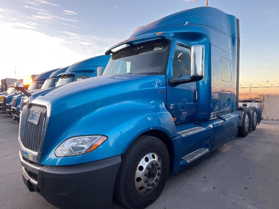 Sleeper Tractor-Heavy Duty Tractors-International-2020-LT625-El Paso-TX-680,601\n\t\tmiles-$ 33,000 - Image 3