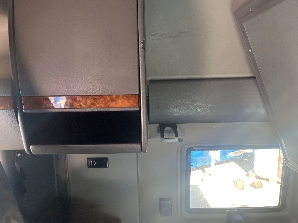 Sleeper Tractor-Heavy Duty Tractors-International-2020-LT625-El Paso-TX-684,447\n\t\tmiles-$ 32,750 - Image 19