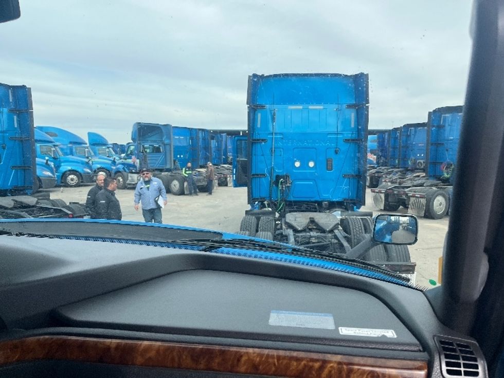 Sleeper Tractor-Heavy Duty Tractors-International-2020-LT625-El Paso-TX-687,492\n\t\tmiles-$ 32,500 - Image 14