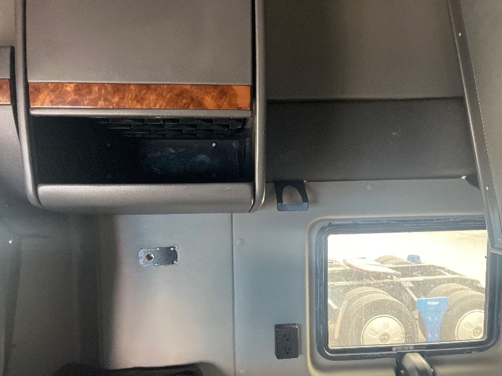 Sleeper Tractor-Heavy Duty Tractors-International-2020-LT625-El Paso-TX-687,492\n\t\tmiles-$ 32,500 - Image 19