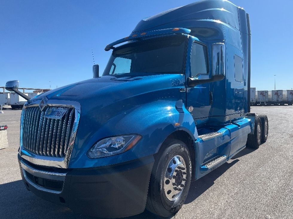 Sleeper Tractor-Heavy Duty Tractors-International-2020-LT625-El Paso-TX-689,877\n\t\tmiles-$ 32,250 - Image 3