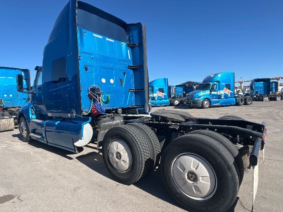 Sleeper Tractor-Heavy Duty Tractors-International-2020-LT625-El Paso-TX-689,877\n\t\tmiles-$ 32,250 - Image 5