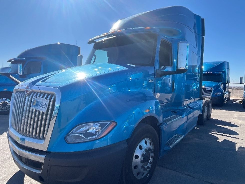 Sleeper Tractor-Heavy Duty Tractors-International-2020-LT625-El Paso-TX-692,864\n\t\tmiles-$ 32,250 - Image 3