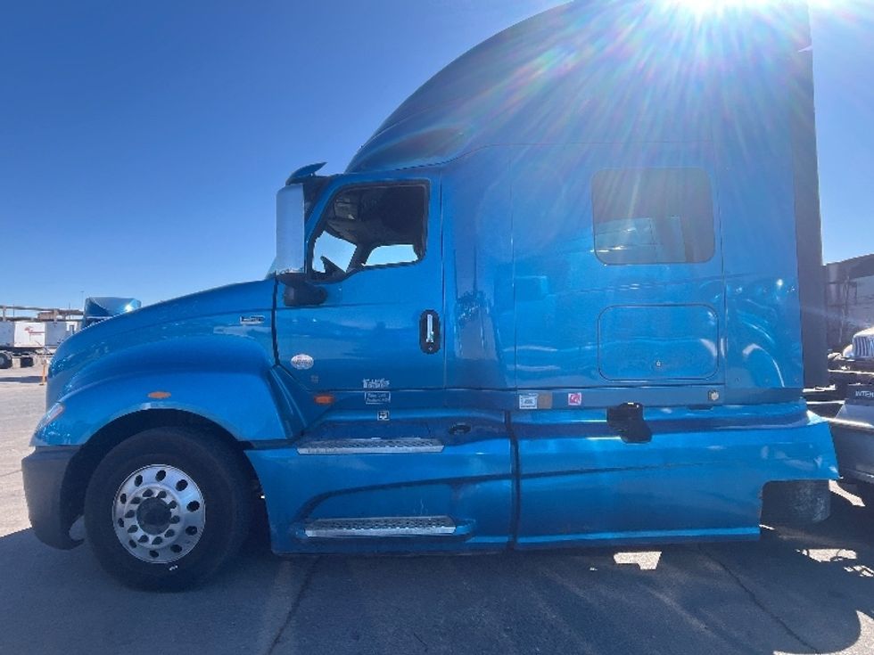 Sleeper Tractor-Heavy Duty Tractors-International-2020-LT625-El Paso-TX-692,864\n\t\tmiles-$ 32,250 - Image 4