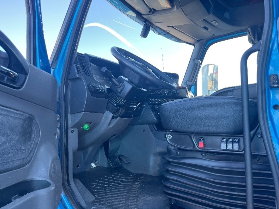 Sleeper Tractor-Heavy Duty Tractors-International-2020-LT625-El Paso-TX-692,864\n\t\tmiles-$ 32,250 - Image 9