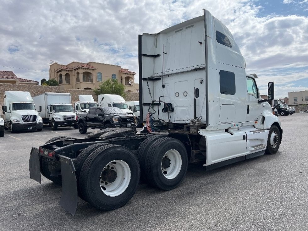 Sleeper Tractor-Heavy Duty Tractors-International-2020-LT625-El Paso-TX-694,138\n\t\tmiles-$ 41,500 - Image 7