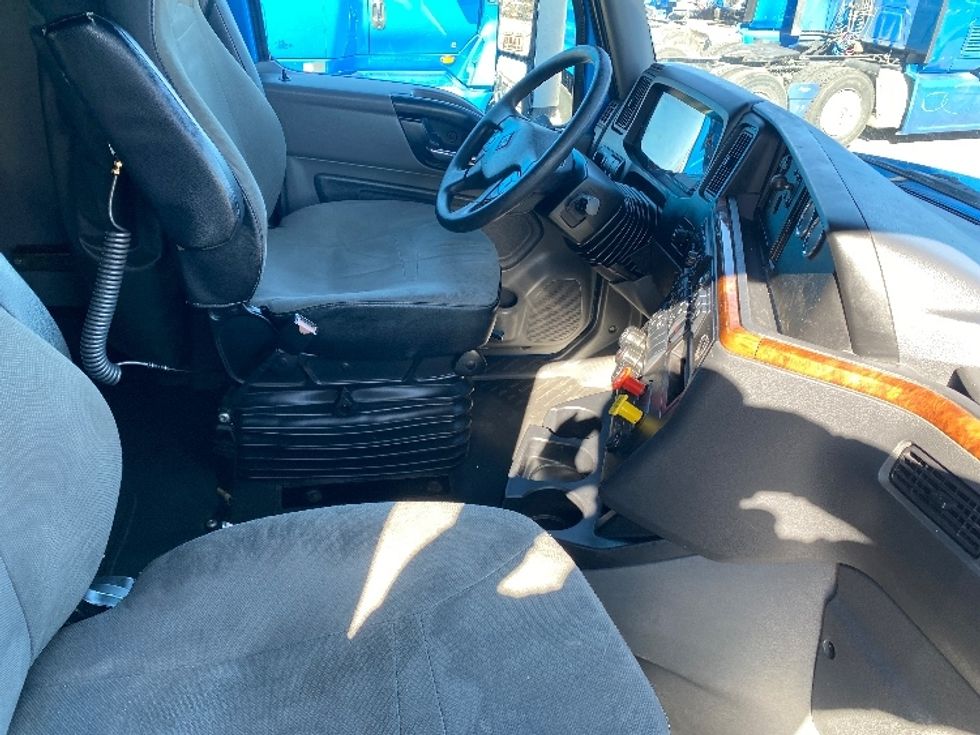 Sleeper Tractor-Heavy Duty Tractors-International-2020-LT625-El Paso-TX-695,127\n\t\tmiles-$ 32,000 - Image 15