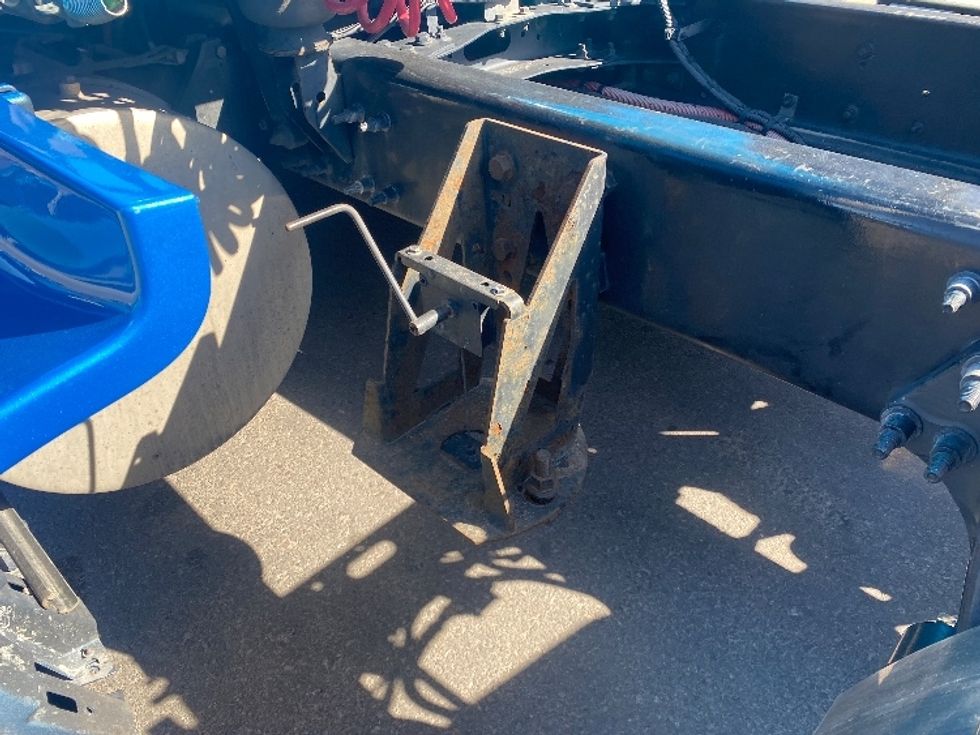 Sleeper Tractor-Heavy Duty Tractors-International-2020-LT625-El Paso-TX-696,145\n\t\tmiles-$ 32,000 - Image 23